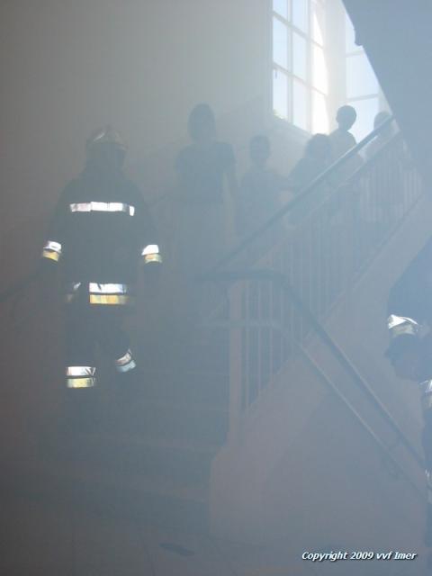 evacuazione scuola materna 2.jpg