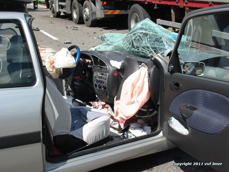 incidente stradale 14.jpg